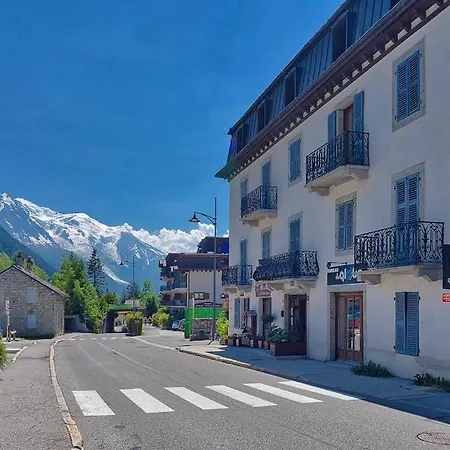 Apartament Capucins *