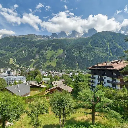 Apartament Capucins *